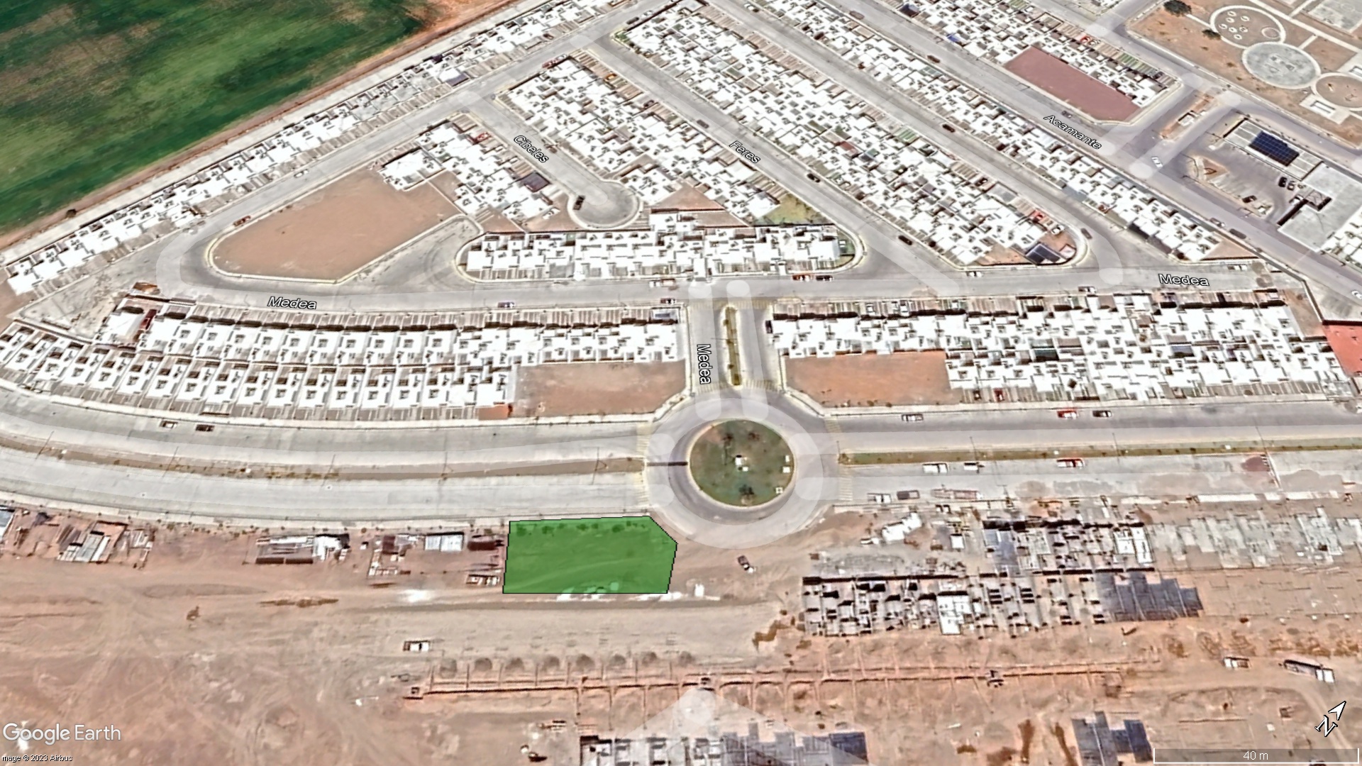 Terreno comercial en renta 660m2