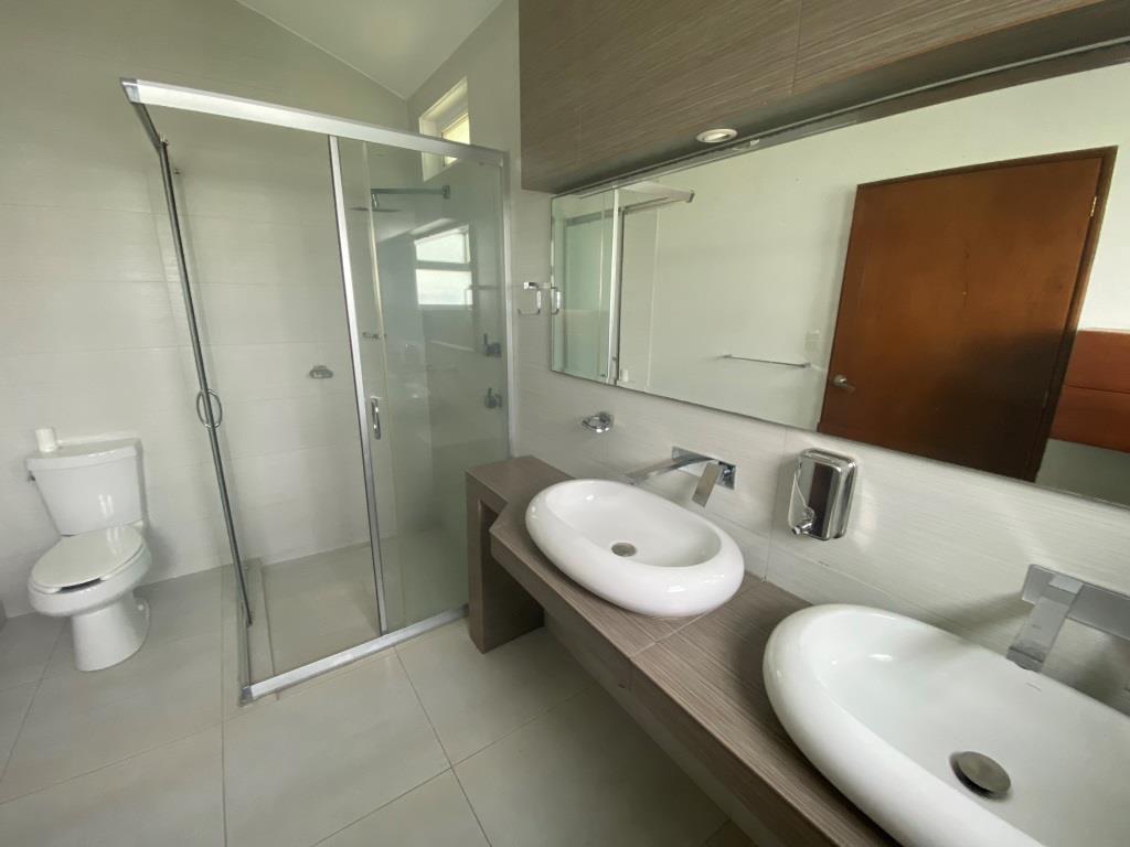 Casa en una planta, zona poniente de Ags