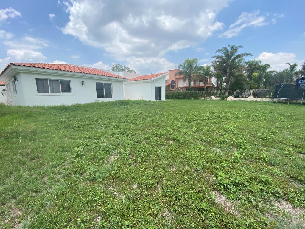 Casa en una planta, zona poniente de Ags