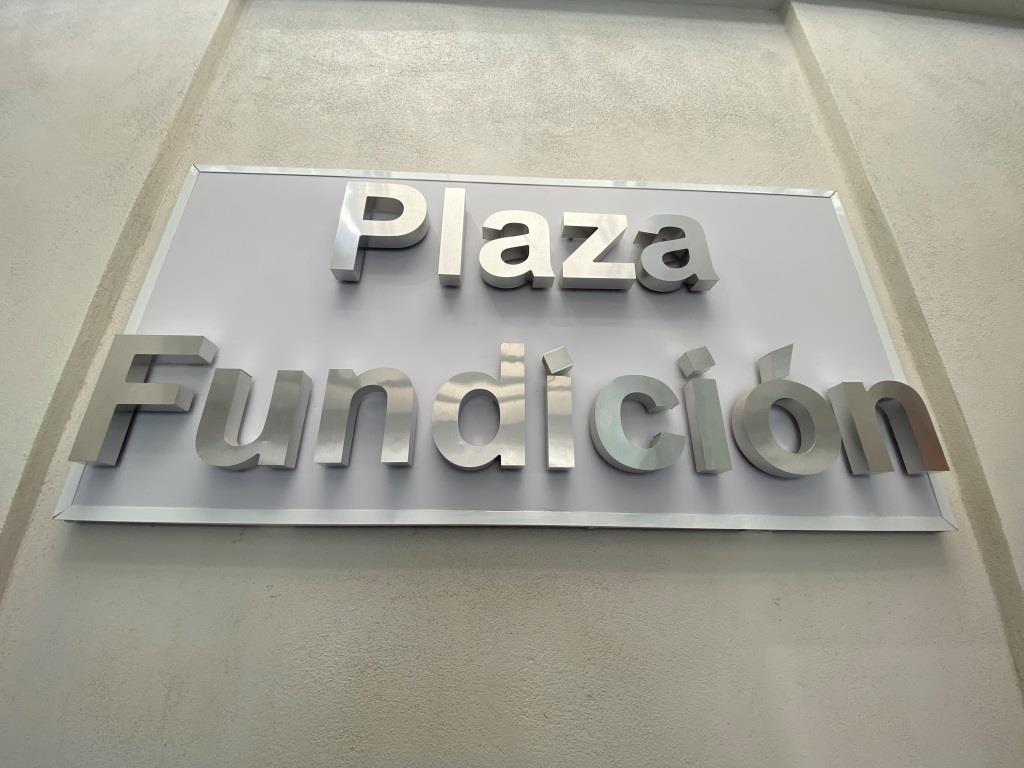 Locales y oficinas Plaza Fundicion