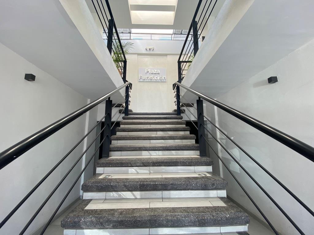 Locales y oficinas Plaza Fundicion