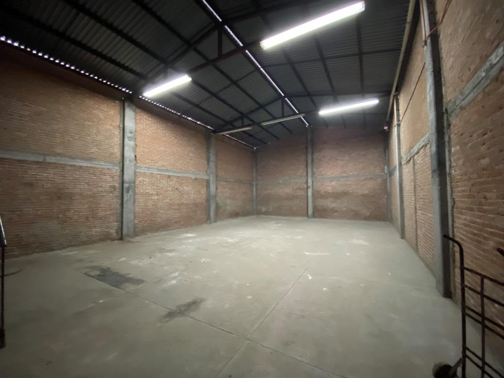 Bodega en excelente ubicación, entre zona norte-centro