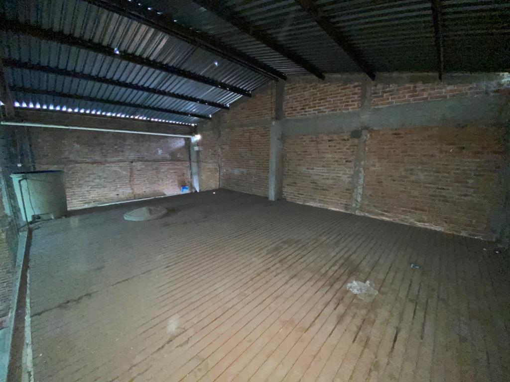 Bodega en excelente ubicación, entre zona norte-centro