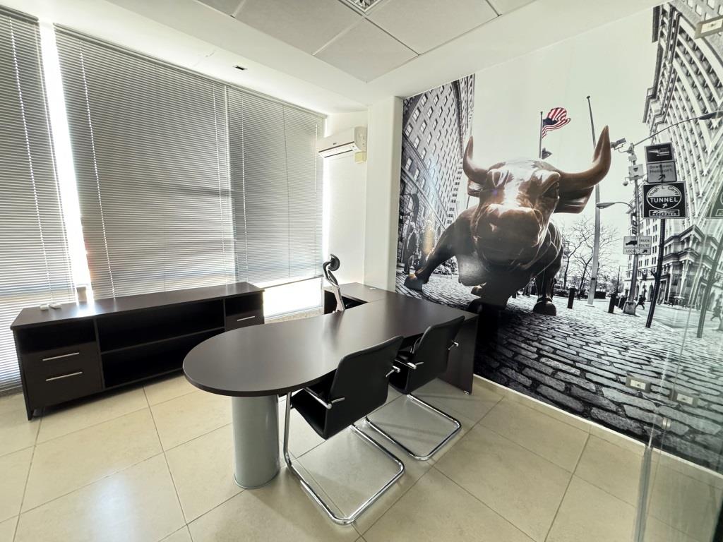 Oficinas ejecutivas sobre Colosio (Amuebladas)