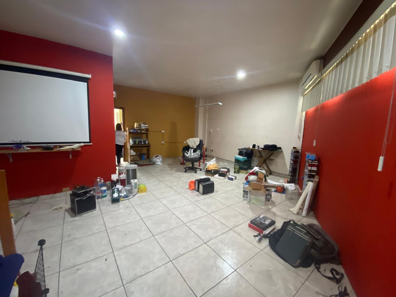 Local comercial sobre Av. Héroe de Nacozari