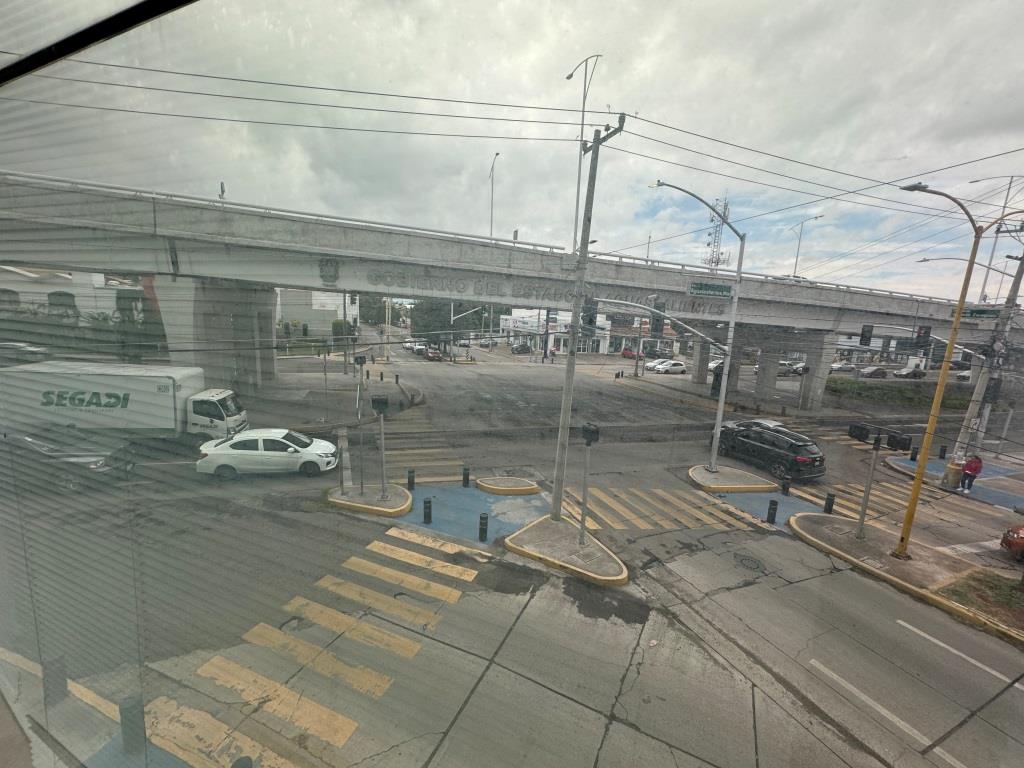 Oficinas ejecutivas en emblemático edificio zona Norte 