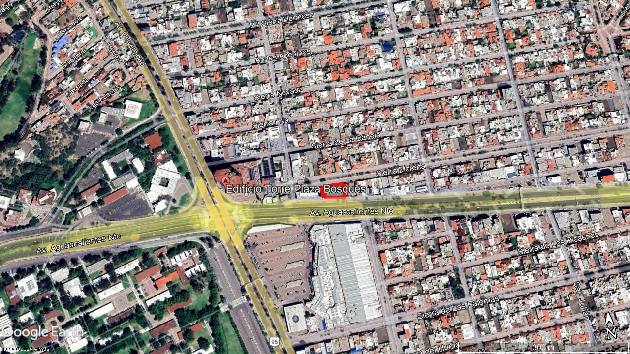 Terreno comercial sobre 2do anillo Norte
