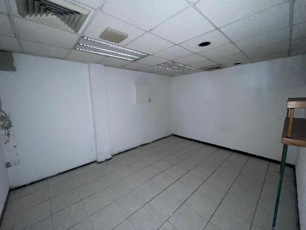 Oficinas sobre 2do anillo zona norte