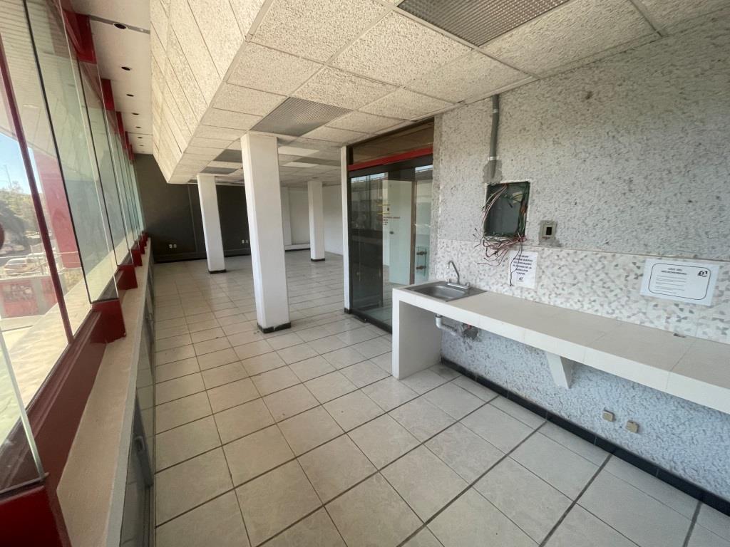 Oficinas sobre 2do anillo zona norte