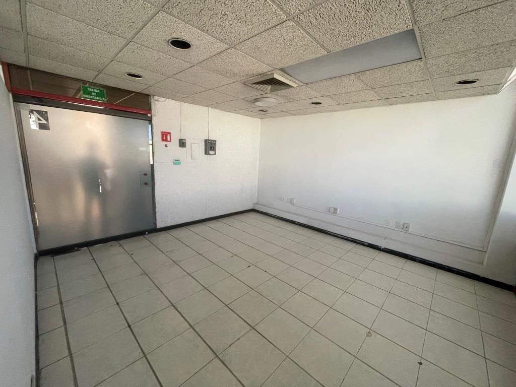Oficinas sobre 2do anillo zona norte