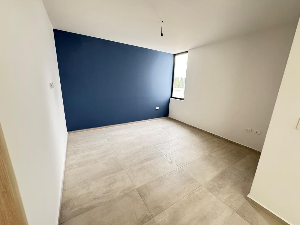 Casa nueva dentro de exclusivo Fracc. Residencial