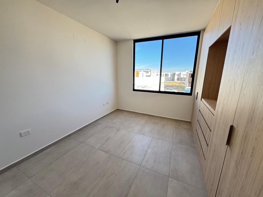 Casa nueva en venta exclusivo desarrollo zona sur