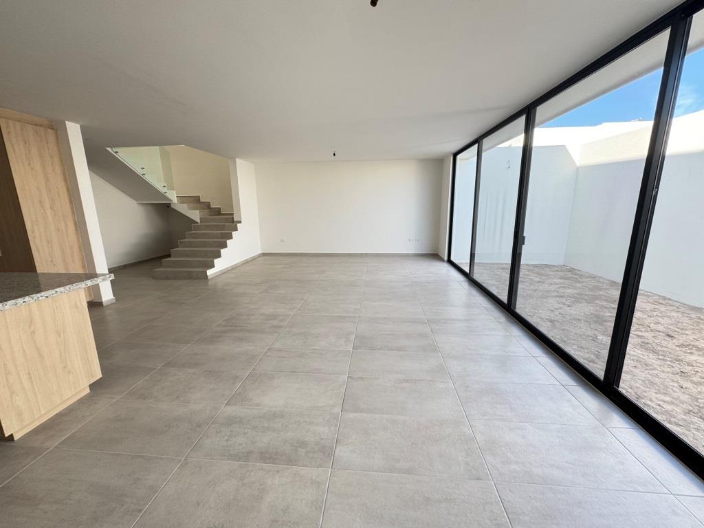 Casa nueva en venta exclusivo desarrollo zona sur