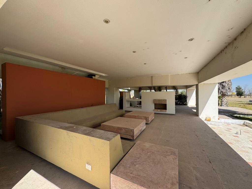 Terreno comercial - habitacional - servicios - zona en plena plusvalia.