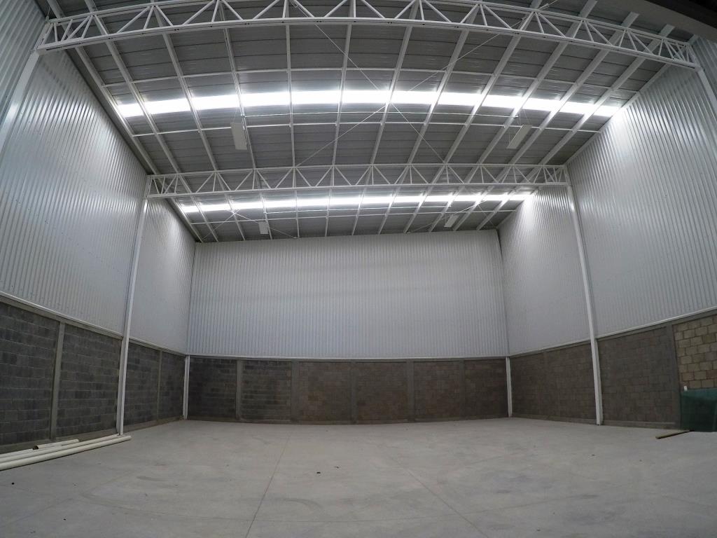 Nave industrial 435m2+mezanine