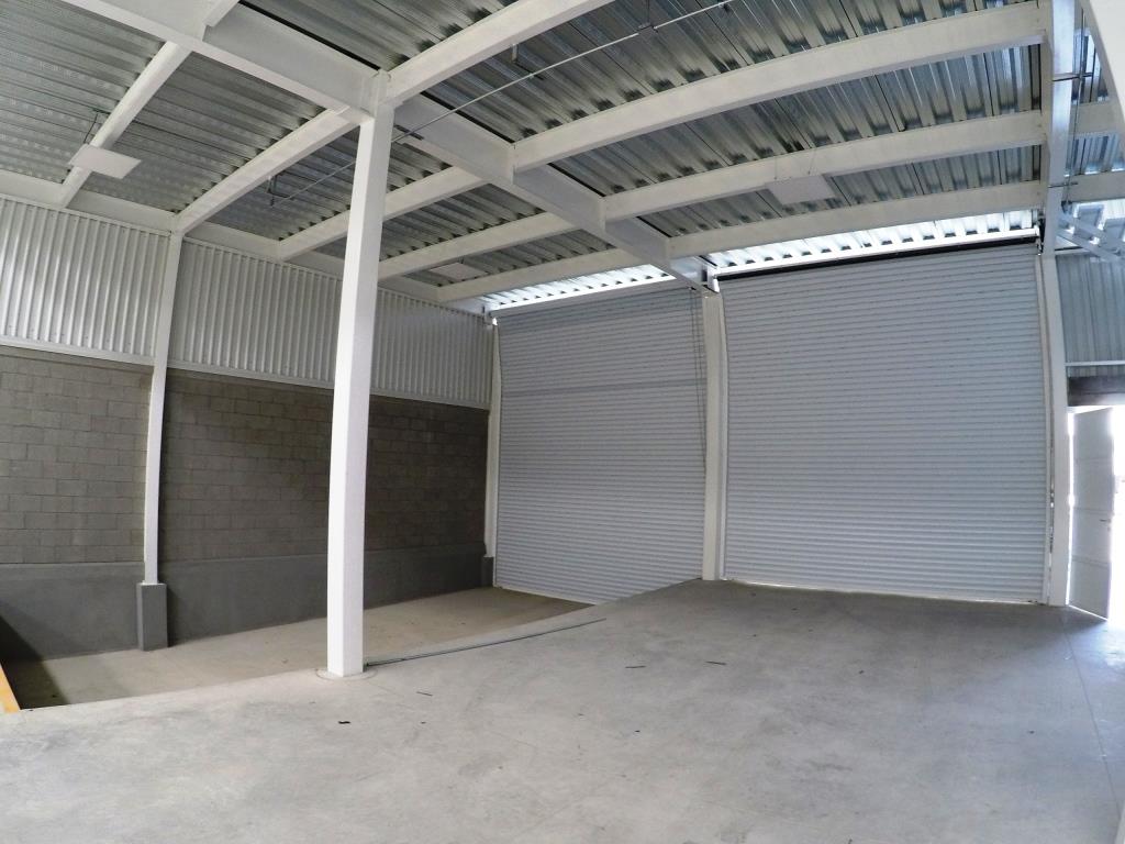 Nave industrial 435m2+mezanine