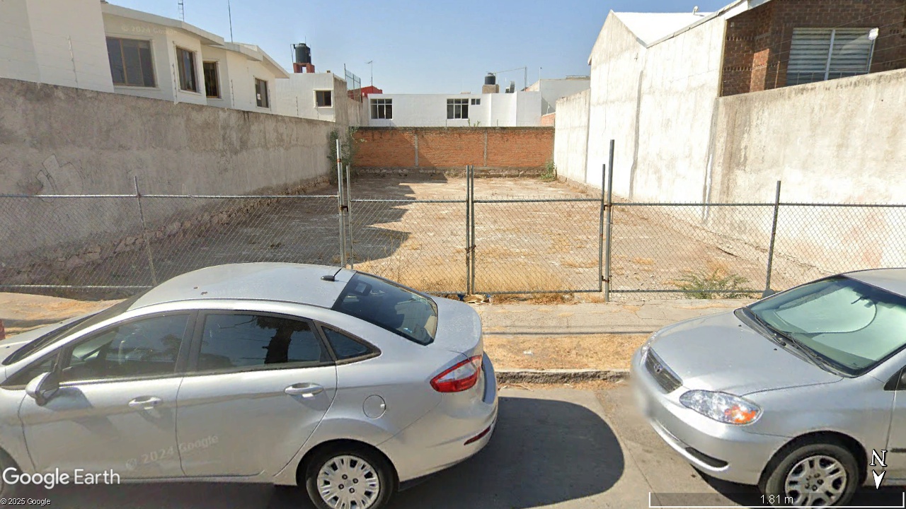 Terreno en zona norte, en una de las mejores calles. 