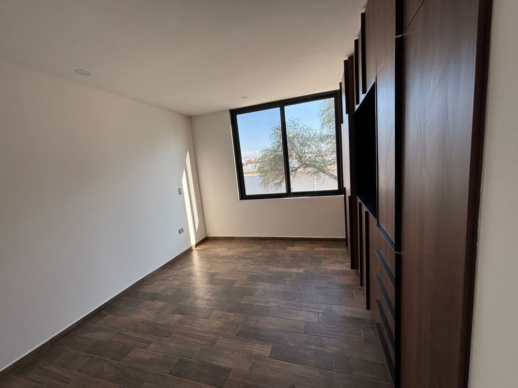 Casa nueva con acabados de lujo