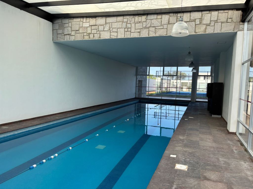 Casa nueva con acabados de lujo