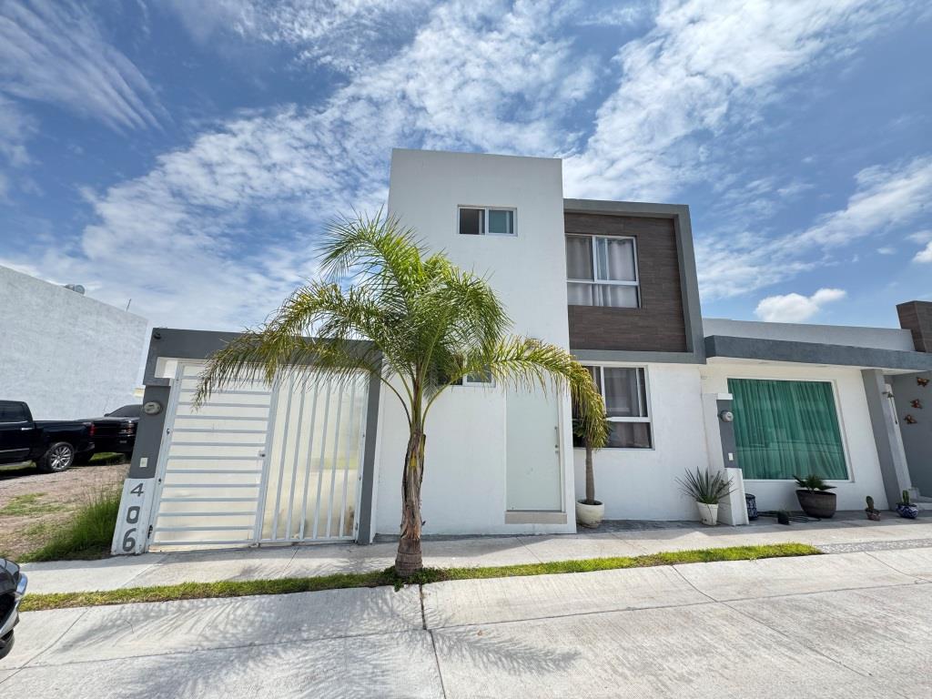 Casa en perfectas condiciones zona sur