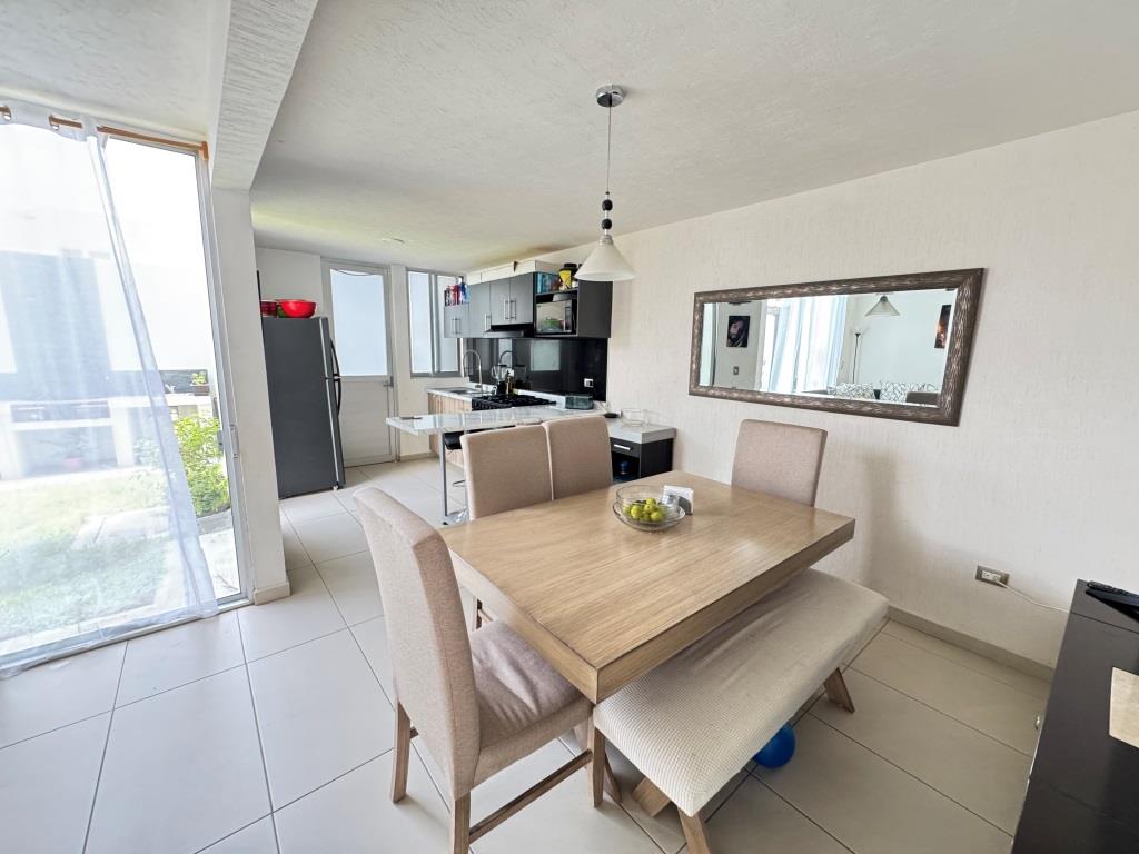 Casa en perfectas condiciones zona sur