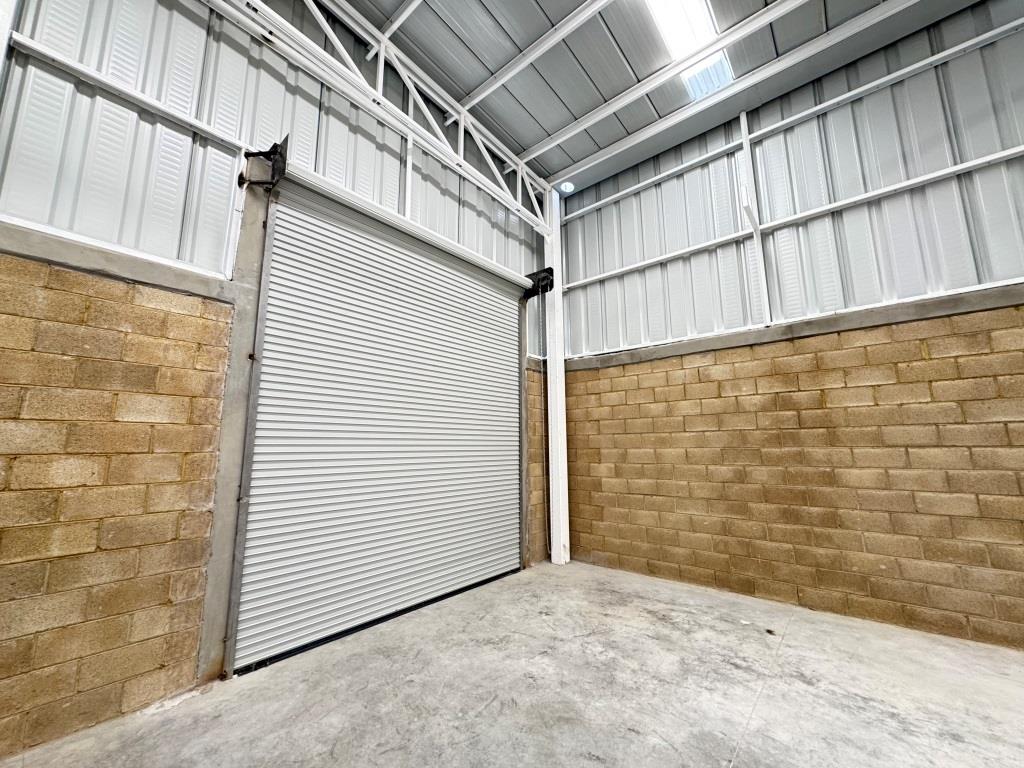 Nave industrial zona poniente