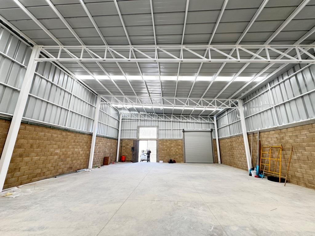 Nave industrial zona poniente