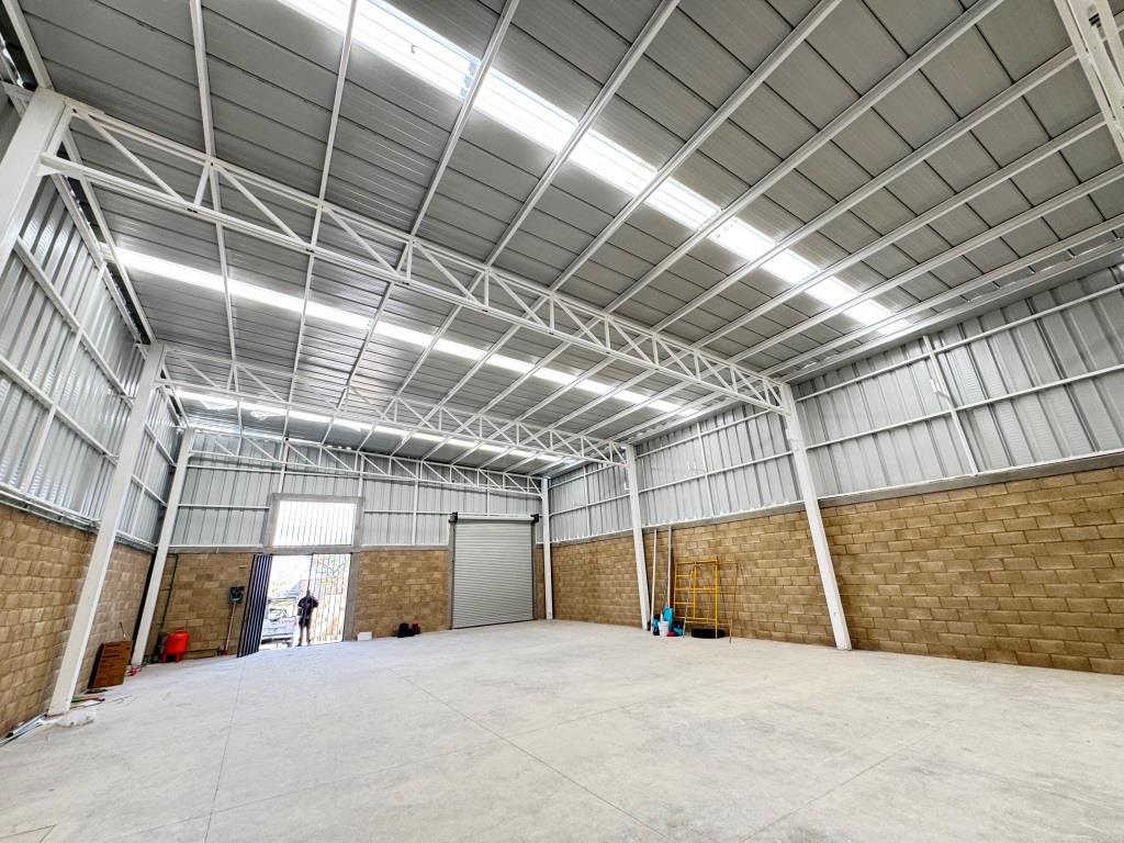 Nave industrial zona poniente