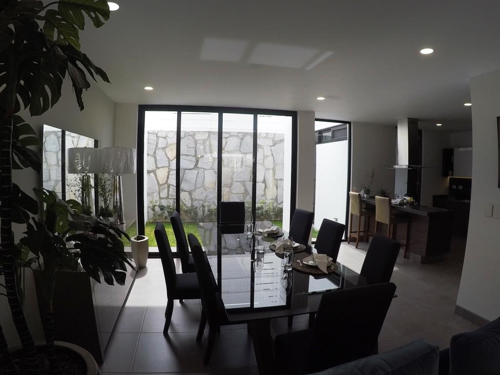 Casa completamente amueblada