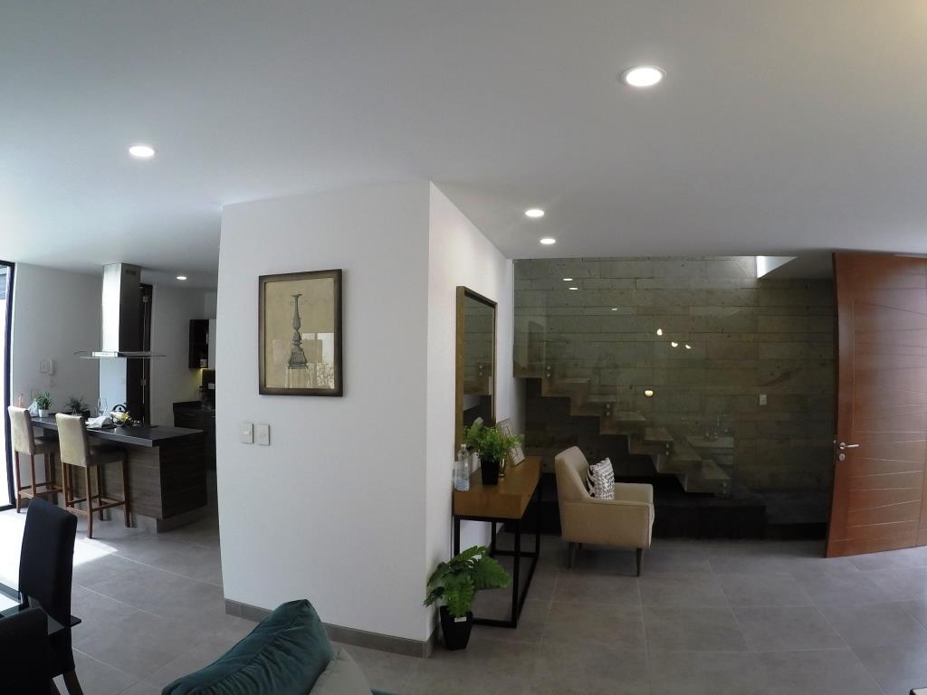 Casa completamente amueblada