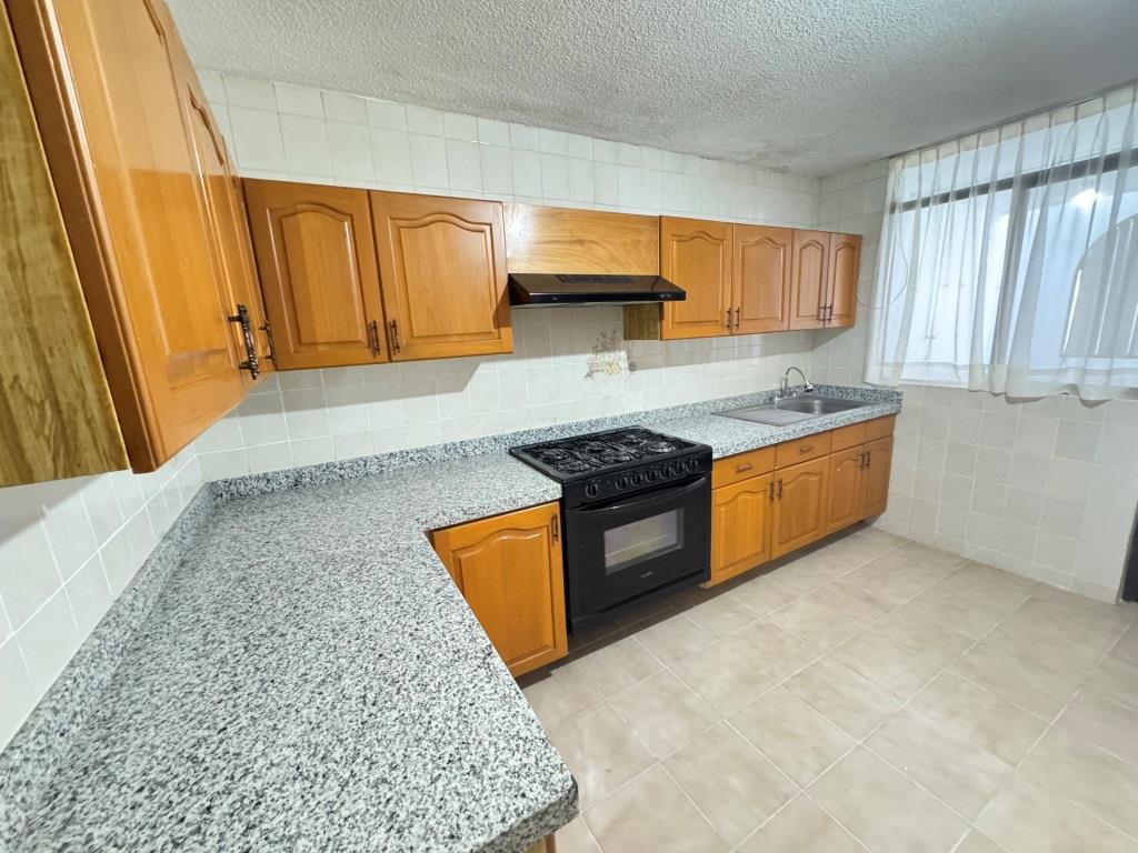 Departamento amplio zona norte
