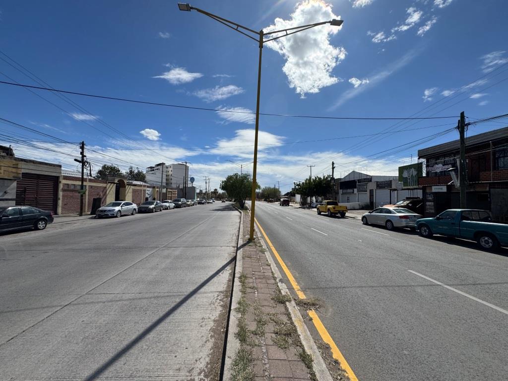 Terreno comercial zona pocitos