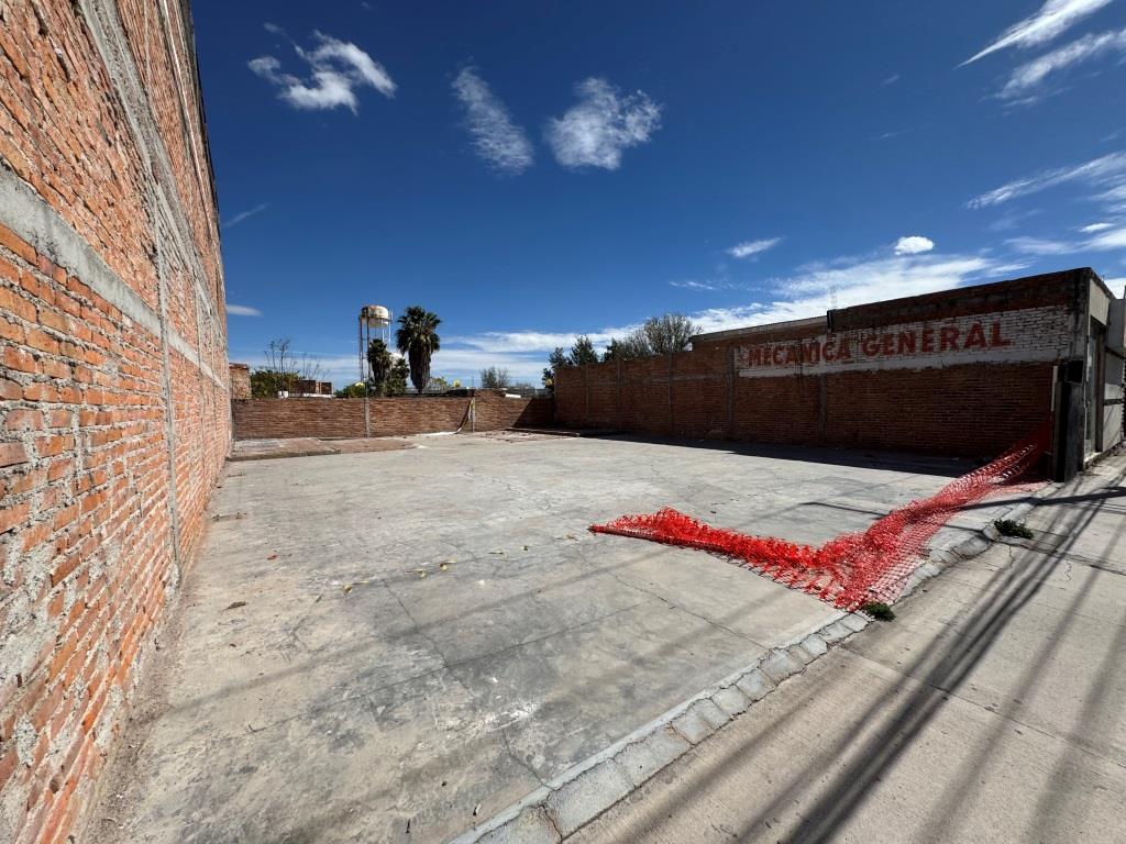 Terreno comercial zona pocitos