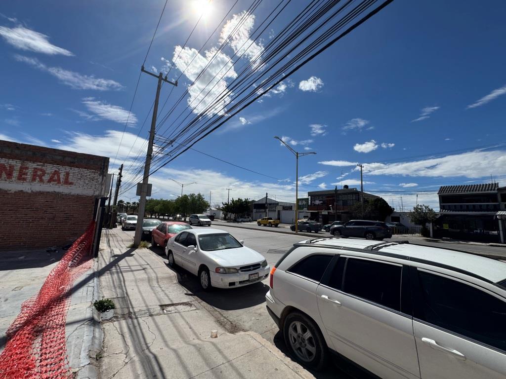 Terreno comercial zona pocitos