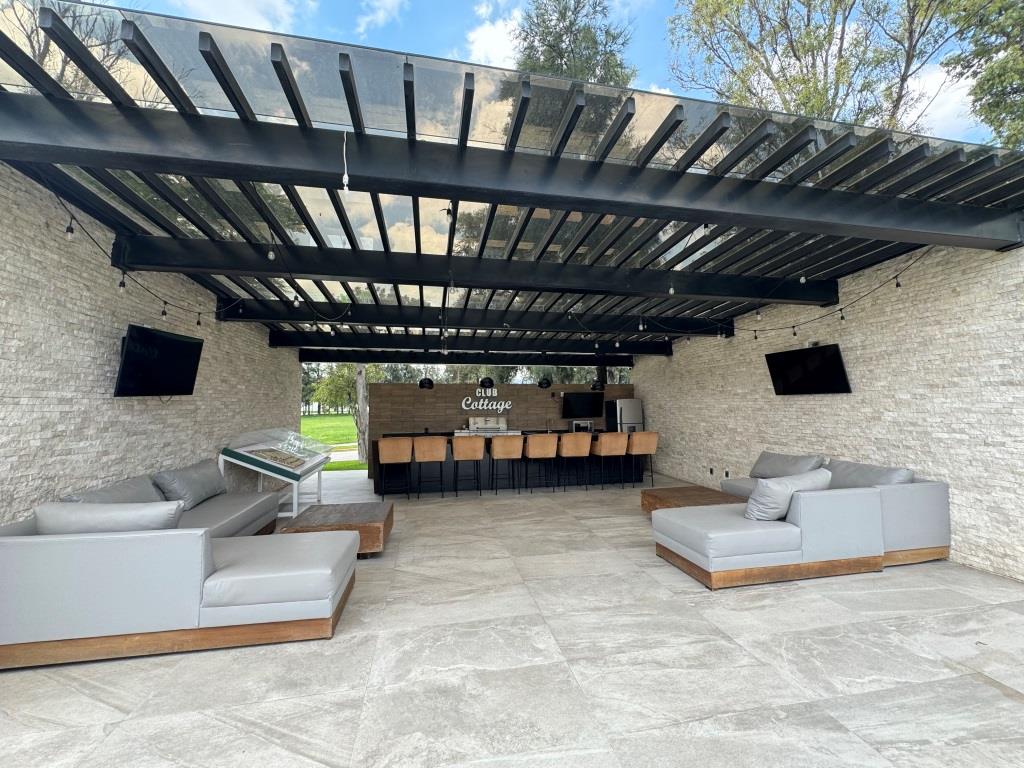 Terreno en esquina, Residencial zona Poniente