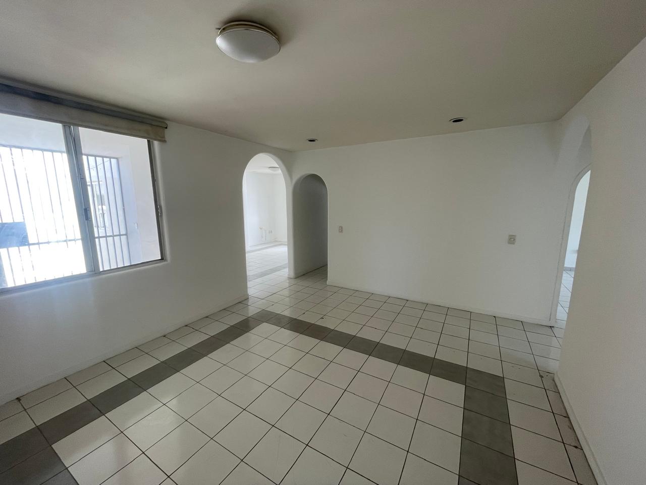 Departamento a 2 cuadras de Colosio