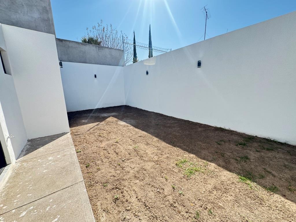 Casa en un solo nivel nueva, zona norte