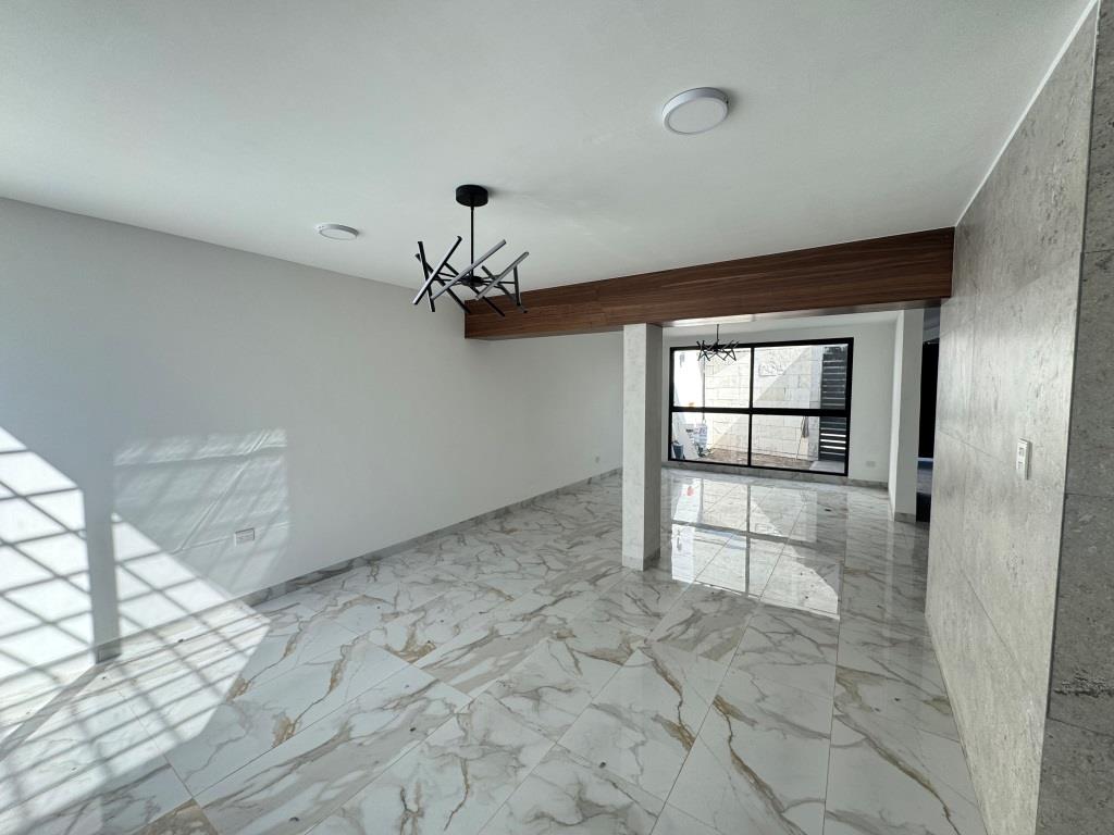 Casa en un solo nivel nueva, zona norte