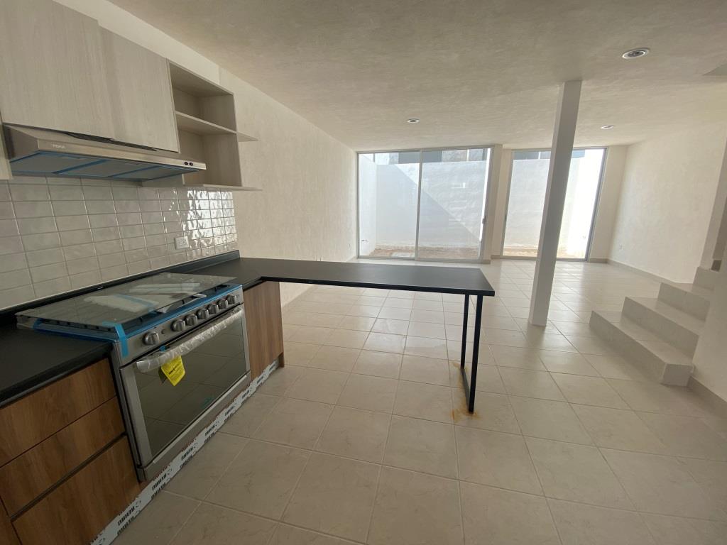 Casa en renta atras de PIVA