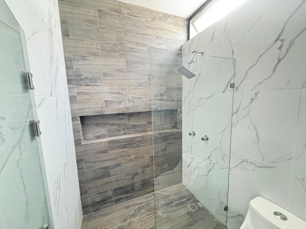 Casa nueva dentro de exclusivo desarrollo