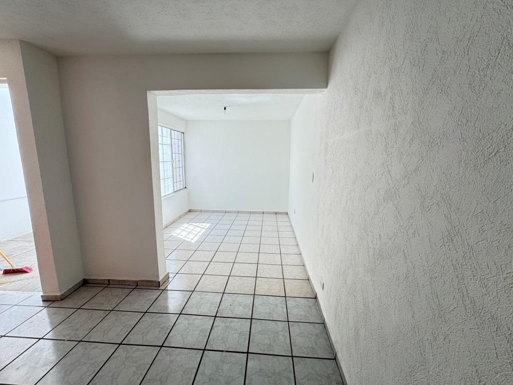 Casa en venta a 5 min de CC Altaria