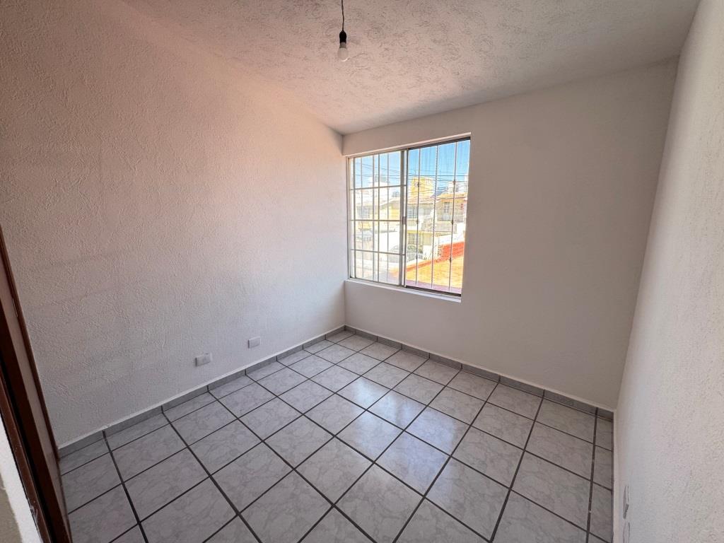 Casa en venta a 5 min de CC Altaria
