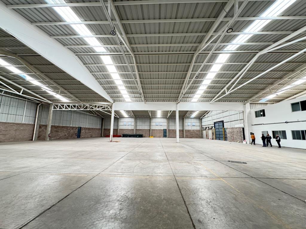 Nave industrial Zona norte 2,085m2