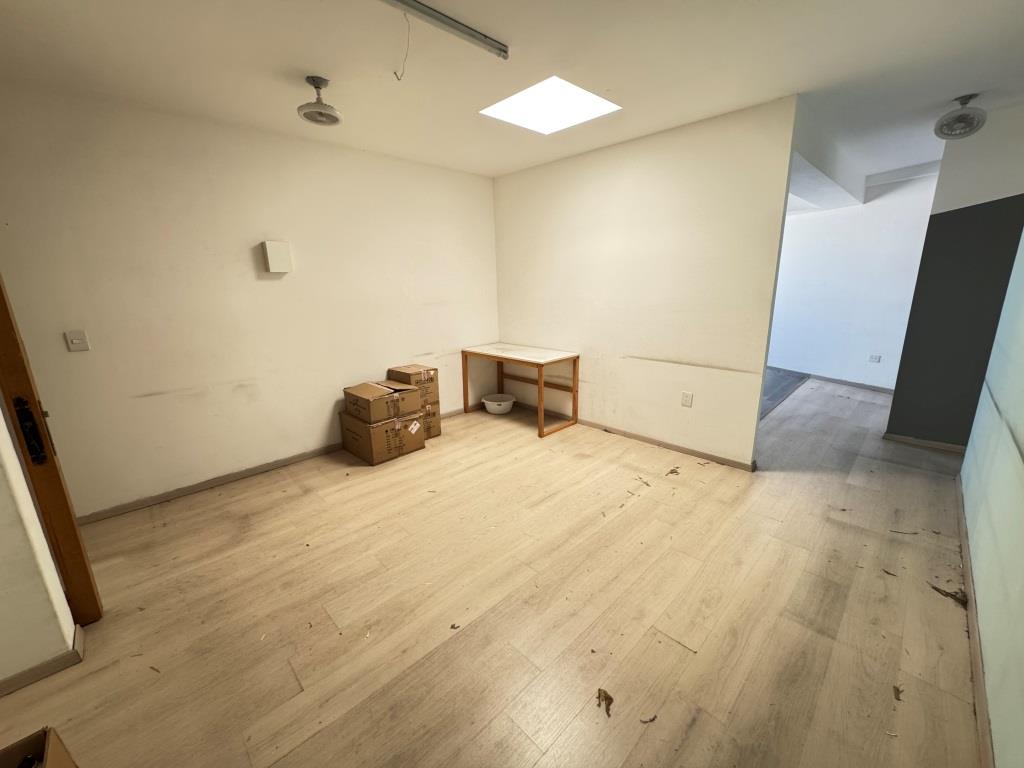Nave industrial 1,354m2 