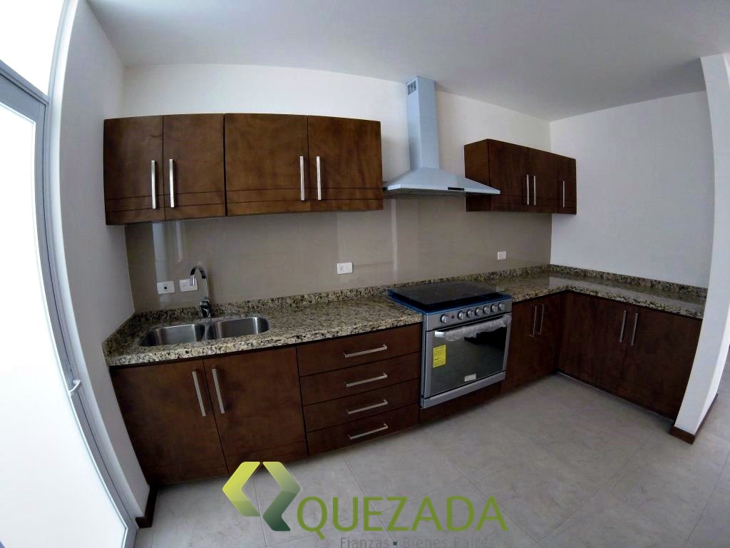 Casa en pequeña privada en zona Pocitos. (Nor-poniente de Aguascalientes)