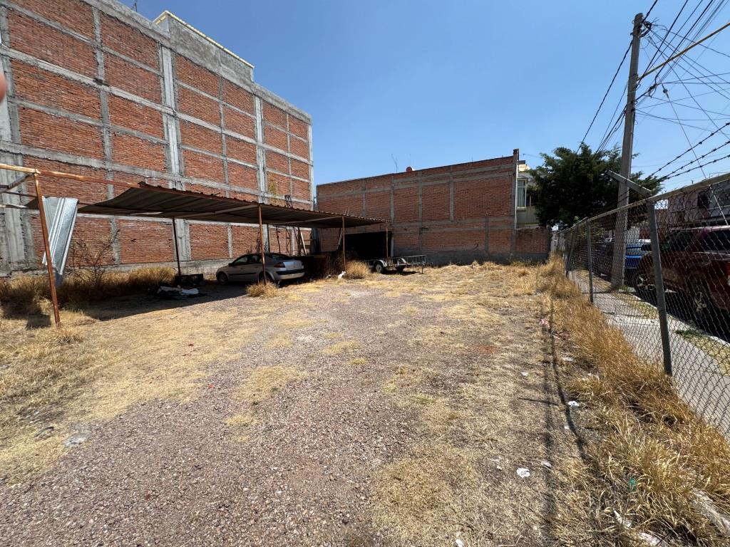 Terreno comercial en esquina