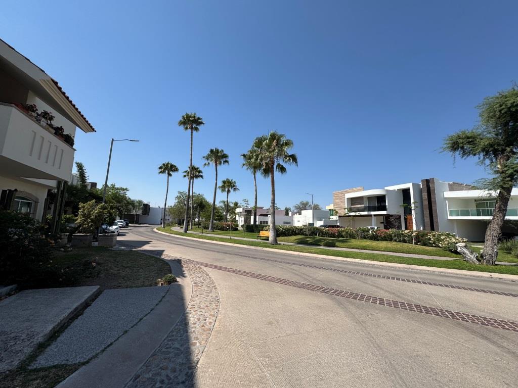 Terreno zona norte 626m2