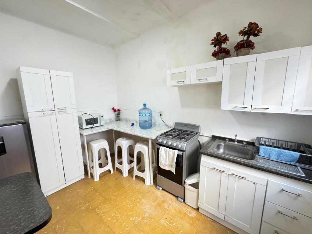 Casa en 2 plantas, zona centro