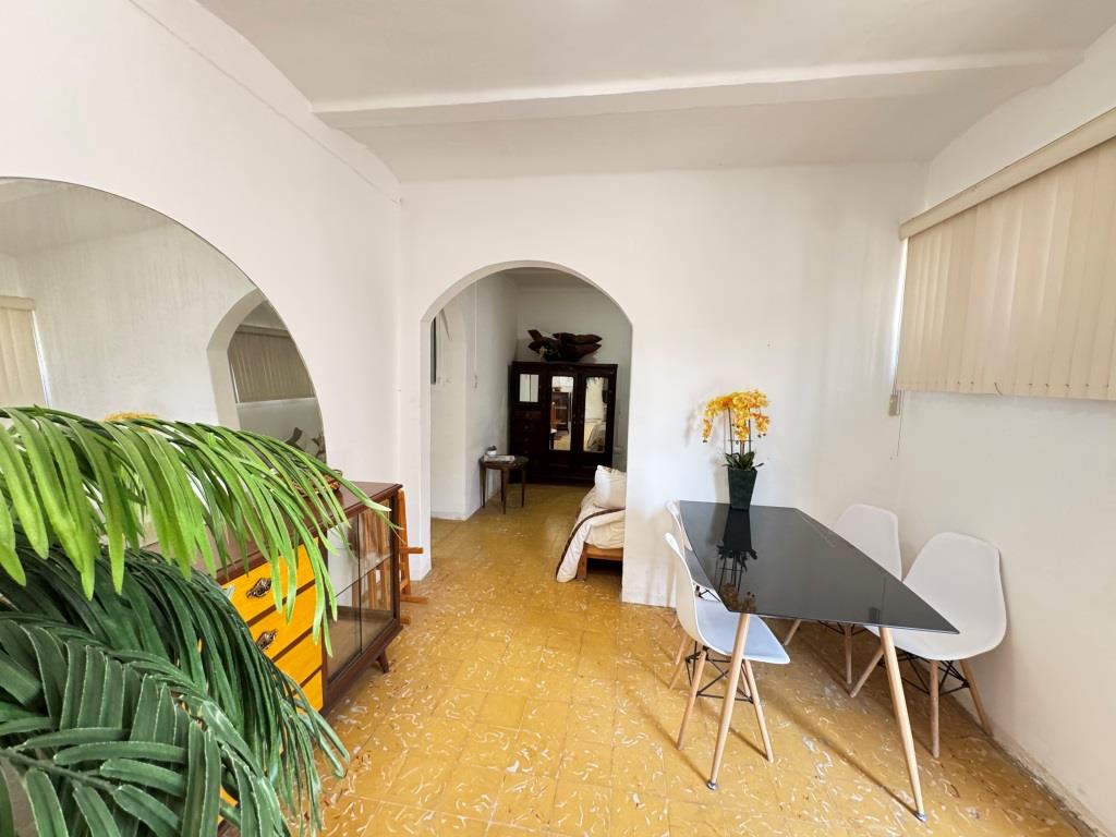 Casa en 2 plantas, zona centro