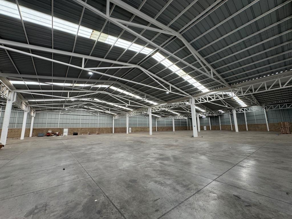 Modulos de naves industriales desde 1,410m2 hasta 7,930m2